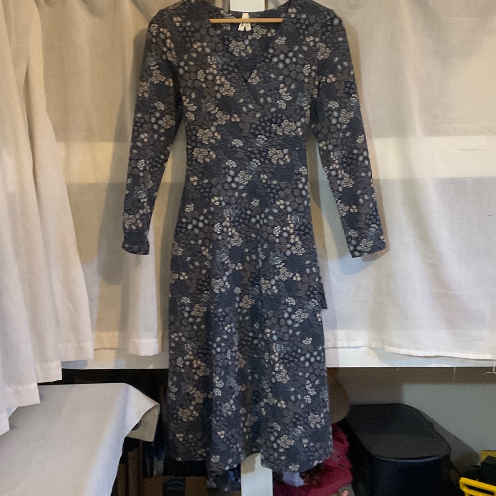 Long Sleeve Floral Wrap Midi Dress - Blue